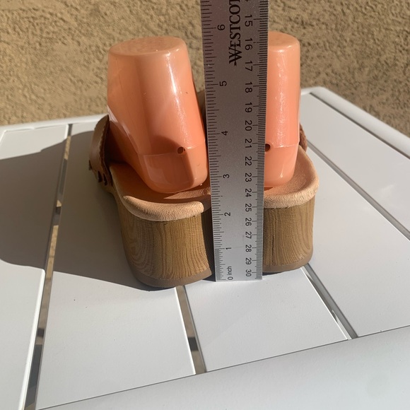 Dansko tan leather clogs slip on size 41 - Picture 6 of 12